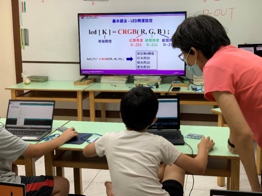 愛思文理活動